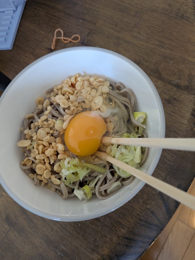 9月23日の昼食のおそば