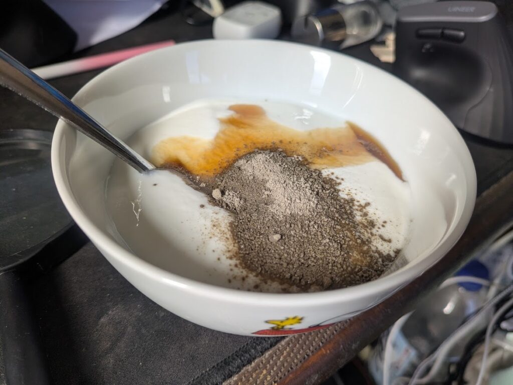 野草酵素とオリゴ糖をかけたカスピ海ヨーグルト