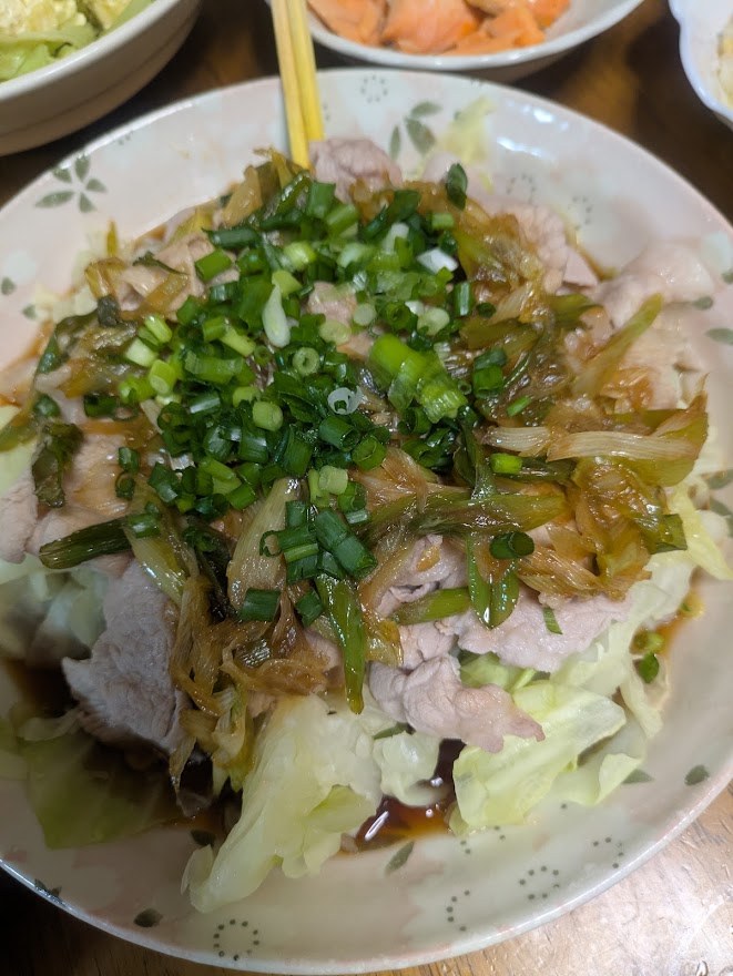 豚肉の香味ソース(奥さまと2人で分けた料理)