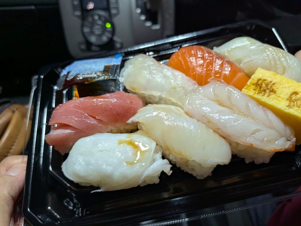 お寿司の盛り合わせ
