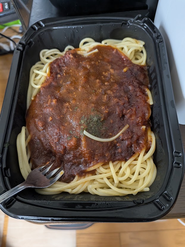 ソースのかかったパスタ