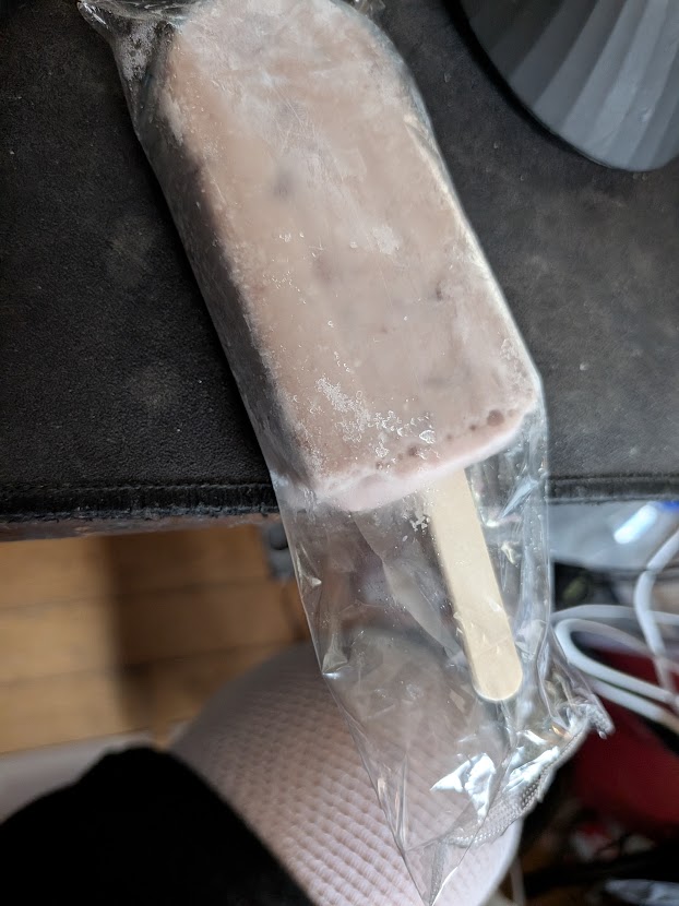 袋に入った棒アイス