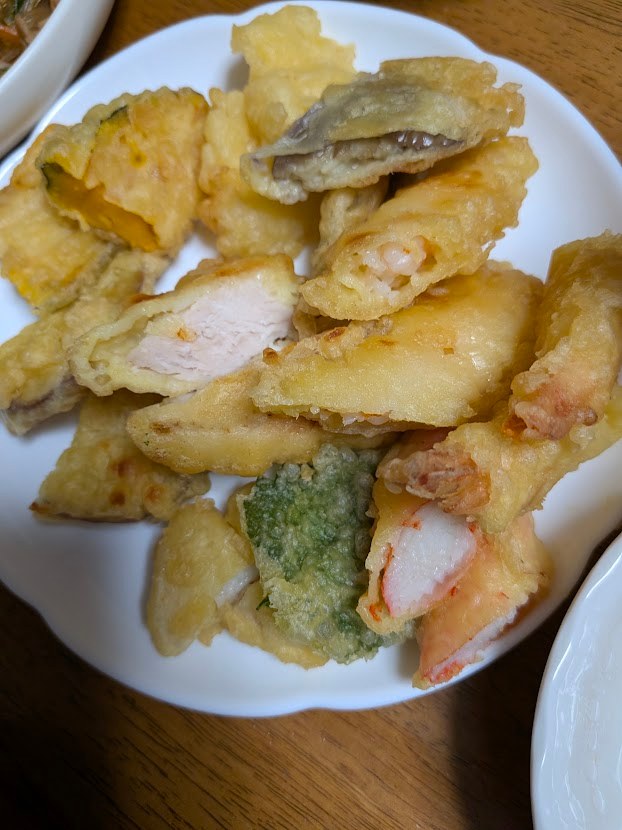 天ぷらの盛り合わせ。