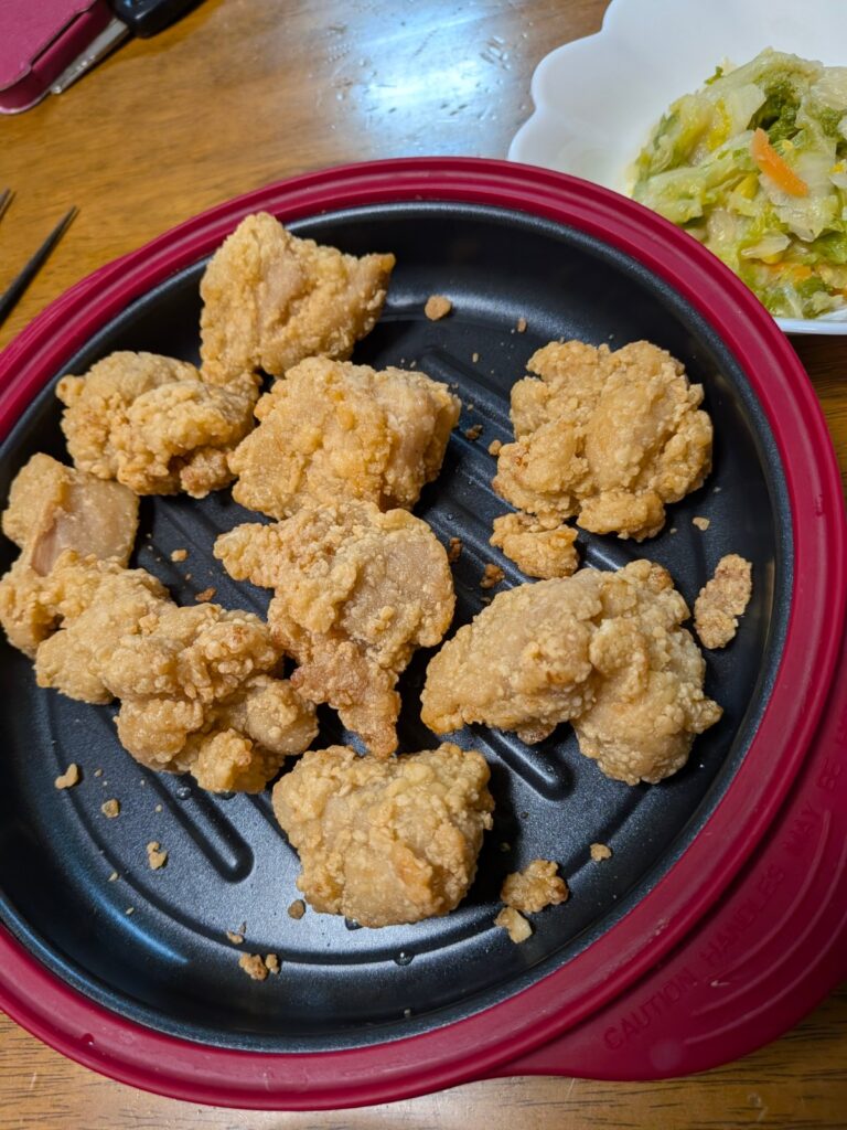 唐揚げ。家内が2個ほど、残りは自分で食べました