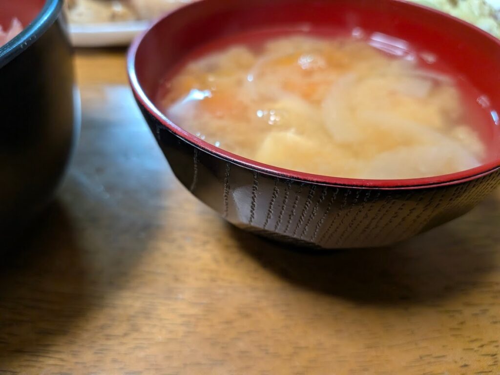 みそ汁。全部食べました